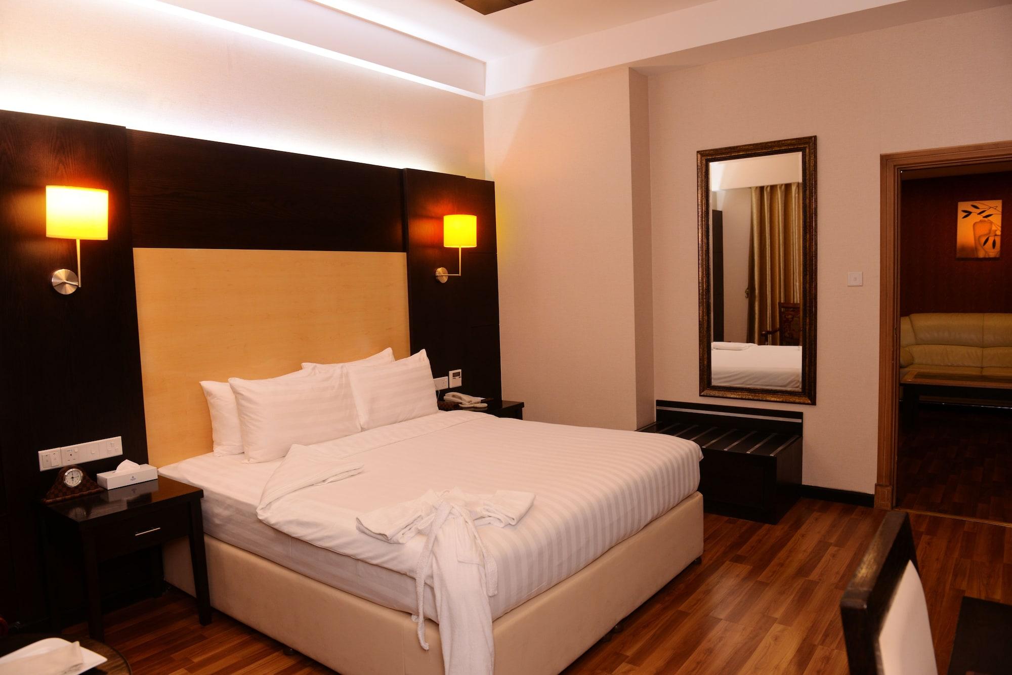 Juffair Gate Hotel Manama Eksteriør billede