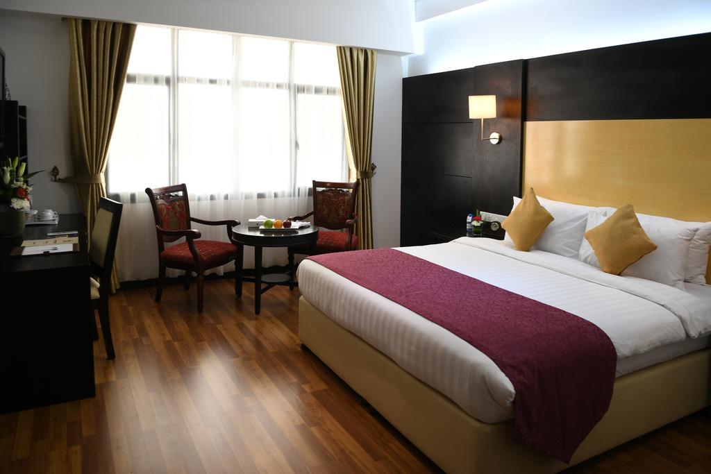 Juffair Gate Hotel Manama Eksteriør billede