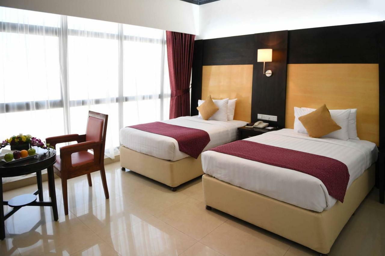 Juffair Gate Hotel Manama Eksteriør billede