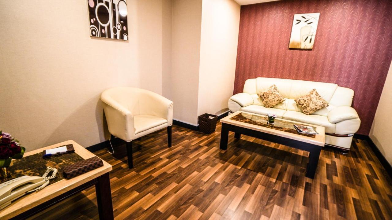 Juffair Gate Hotel Manama Eksteriør billede