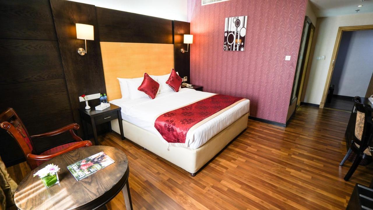 Juffair Gate Hotel Manama Eksteriør billede